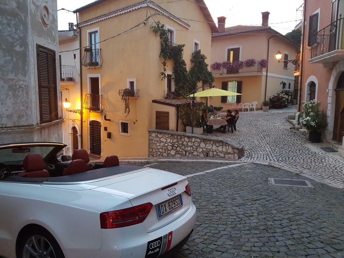 Scaccia Pensieri Villa Cerchio Exterior photo