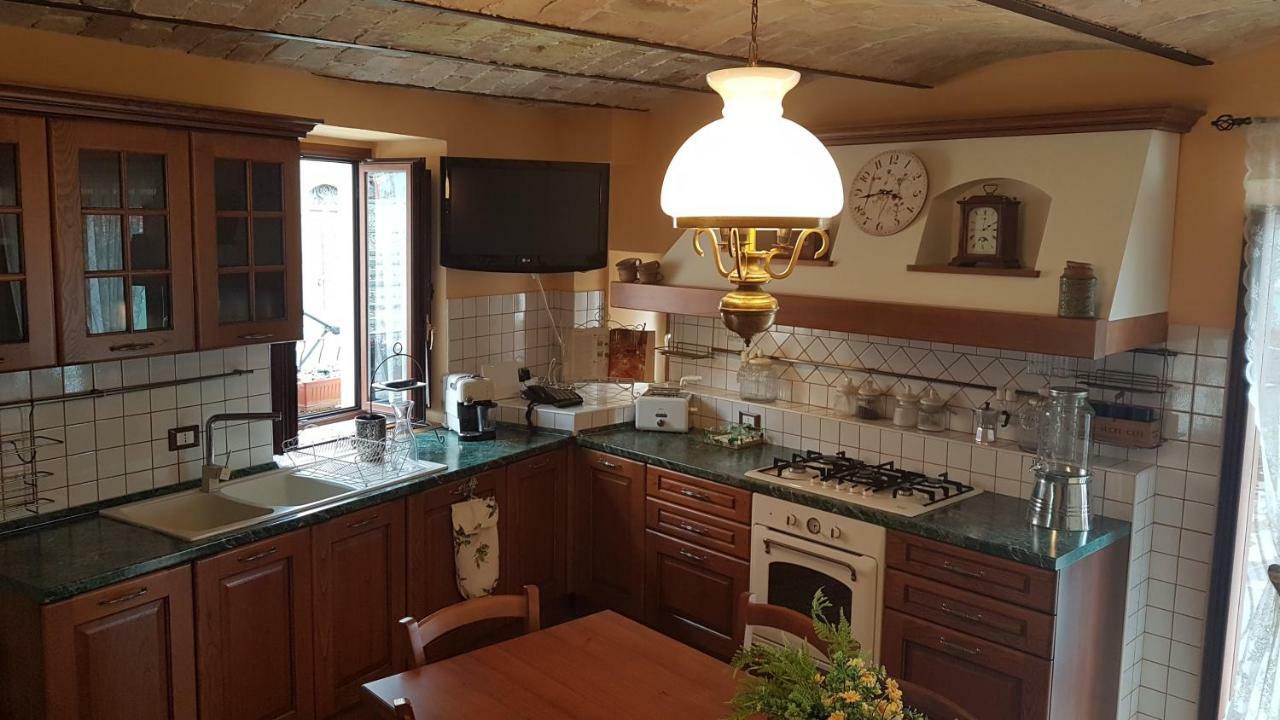 Scaccia Pensieri Villa Cerchio Exterior photo
